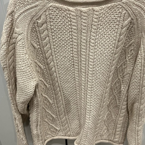 JCrew crewcuts cableknit rollneck oatmeal color sweater, kids, boys size 8 - Picture 3 of 4